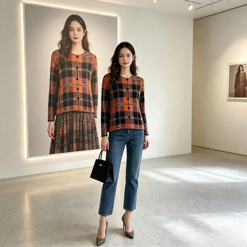 Miyake Pleated Style Plaid Striped Button Pleated Cardigan for Women Vintage Elegant Commuter Slim Fit Versatile Long Sleeve Top
Miyake Pleated Style Plaid Striped Button Pleated Cardigan for Women Vintage Elegant Commuter Slim Fit Versatile Long Sleeve Top