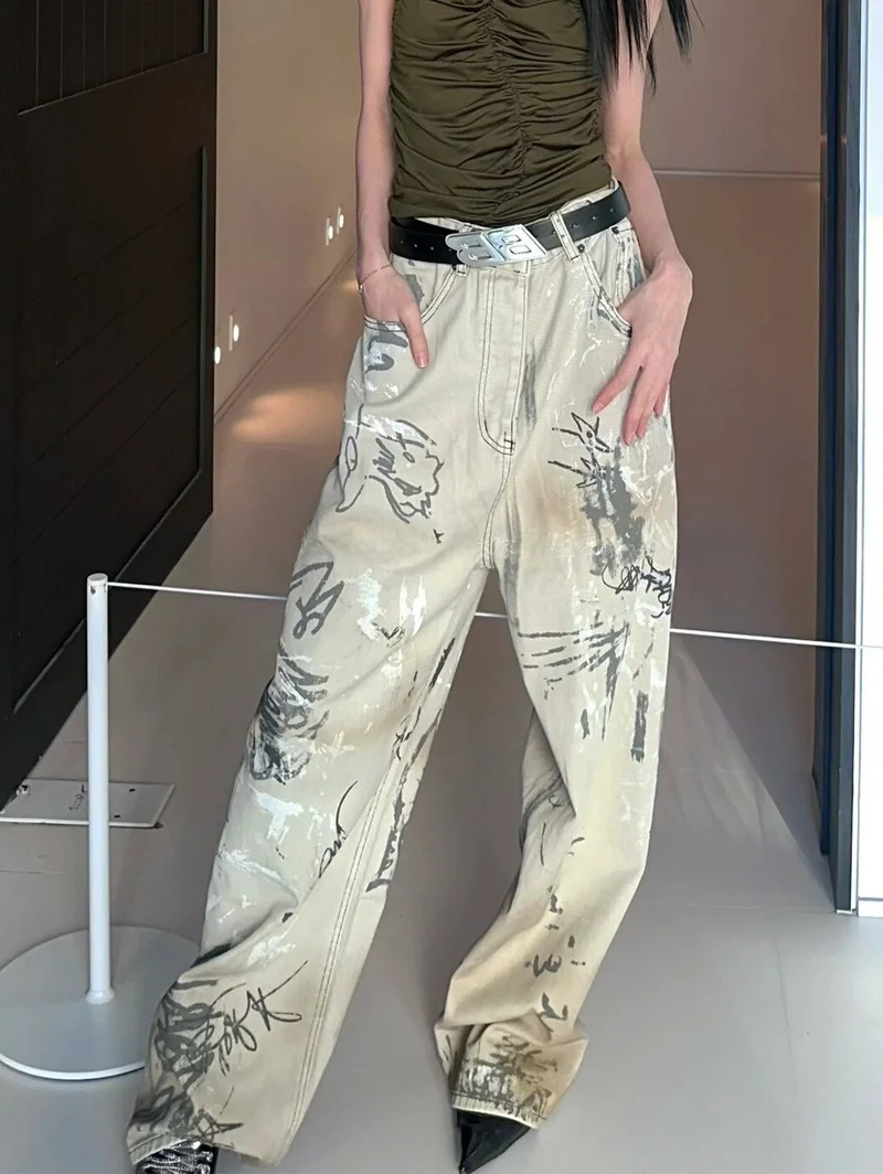 Retro Graffiti Printed Distressed Denim Pants Women's BF Lazy Style Summer High Street Wasteland Wide Leg Floor-Length Pants
Retro Graffiti Printed Distressed Denim Pants Women's BF Lazy Style Summer High Street Wasteland Wide Leg Floor-Length Pants