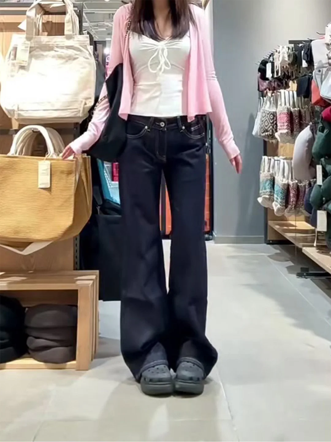 Low Waist Distressed Denim Jeans Women's Summer 2026 Wide Leg Pants American Style Floor-Length Loose Fit Casual Jeans
Low Waist Distressed Denim Jeans Women's Summer 2026 Wide Leg Pants American Style Floor-Length Loose Fit Casual Jeans