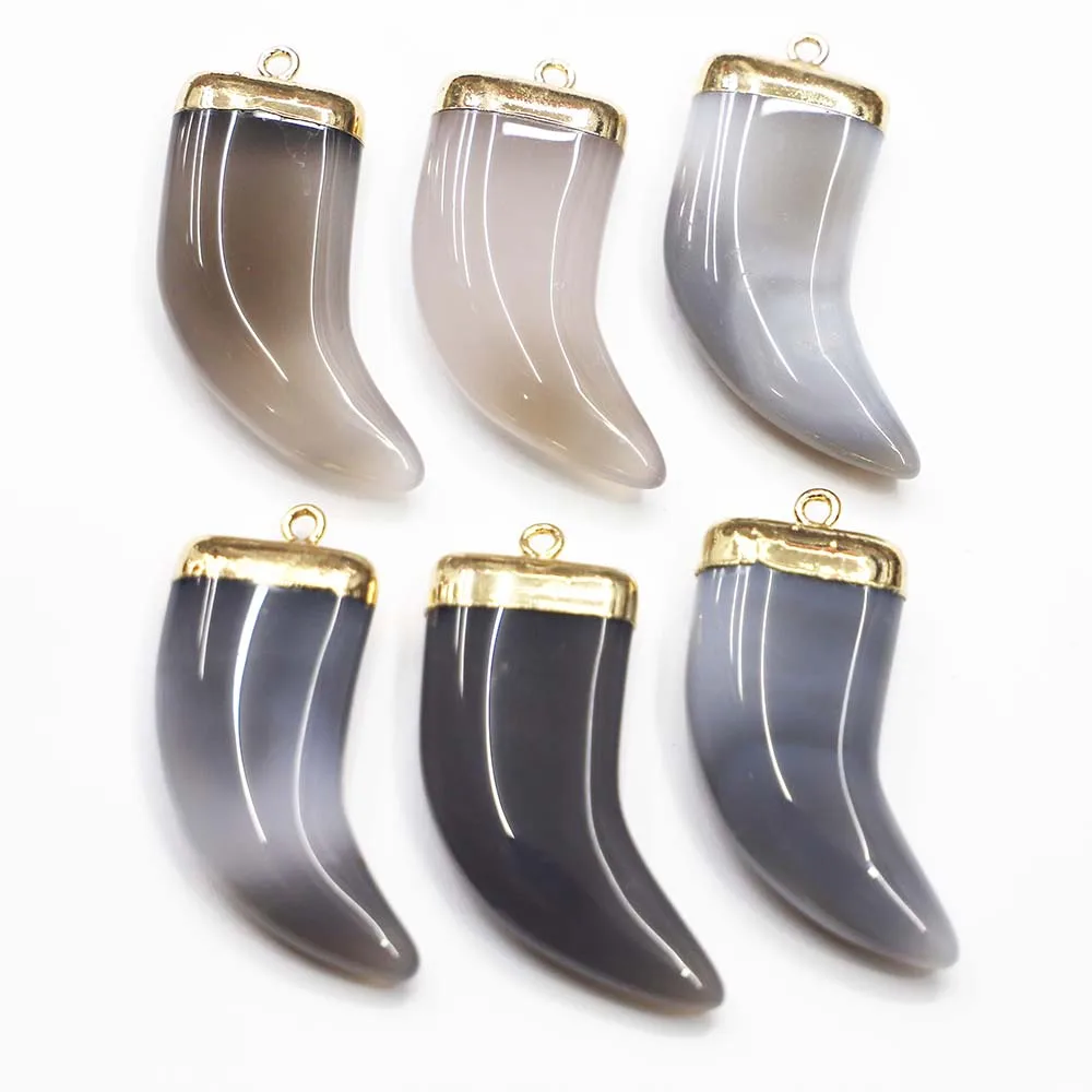 6pcs New High Quality Natural Stone Obsidian Ox Horn Pendants necklace women Gold Fashion Charms Making Jewelry Accessories
6pcs New High Quality Natural Stone Obsidian Ox Horn Pendants necklace women Gold Fashion Charms Making Jewelry Accessories
