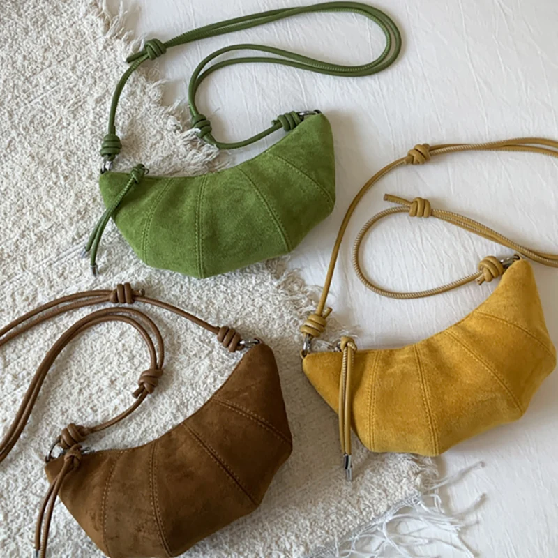 Autumn Solid Color Frosted Bag Retro Fashionable Versatile Crossbody Bags Commuter Portable Zipper Single Shoulder Bag For Women
Autumn Solid Color Frosted Bag Retro Fashionable Versatile Crossbody Bags Commuter Portable Zipper Single Shoulder Bag For Women