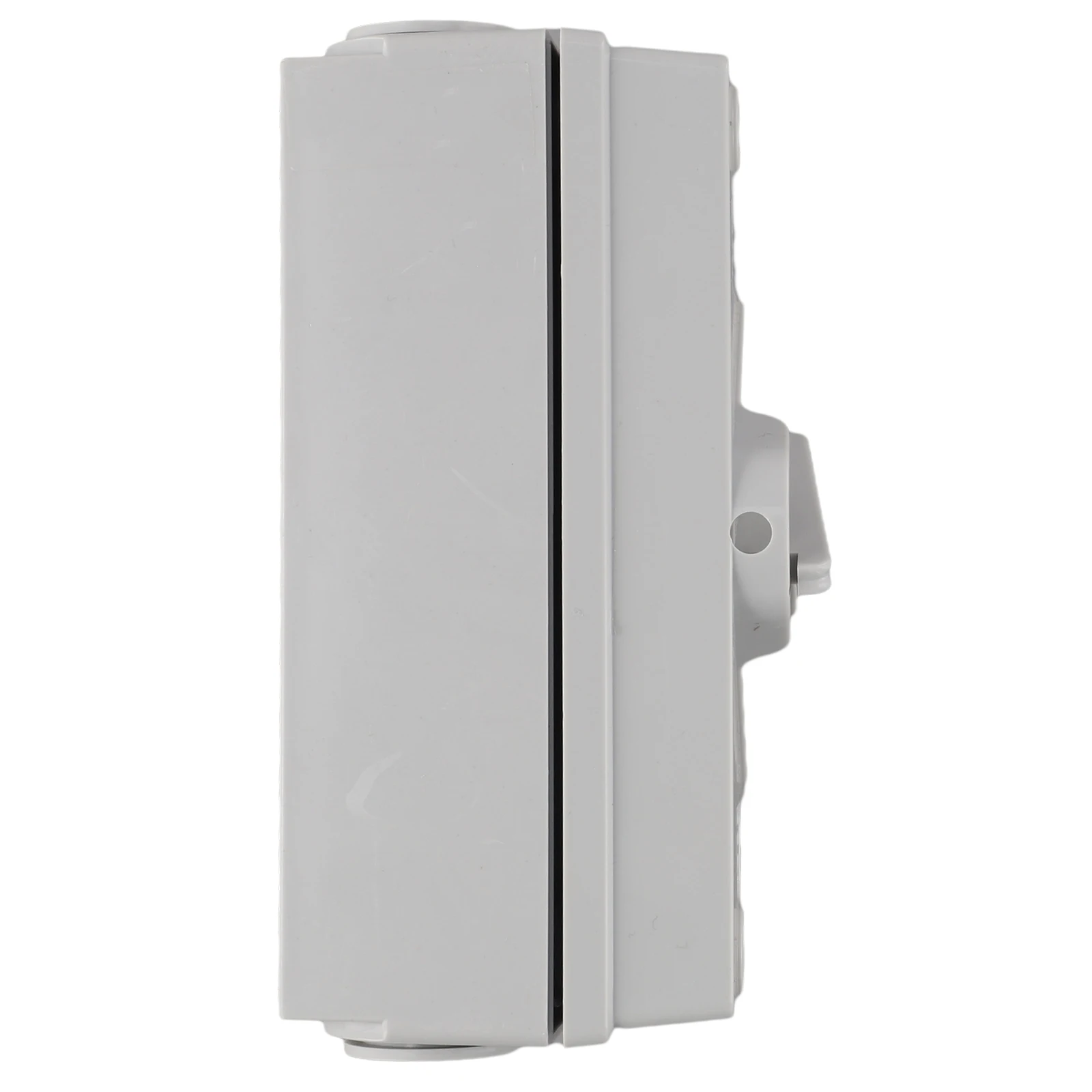 IP56 Waterproof 3 Pole Disconnect Switch 63A Breaker Box with Silver Contacts for Enhanced Conductivity and Durability
IP56 Waterproof 3 Pole Disconnect Switch 63A Breaker Box with Silver Contacts for Enhanced Conductivity and Durability