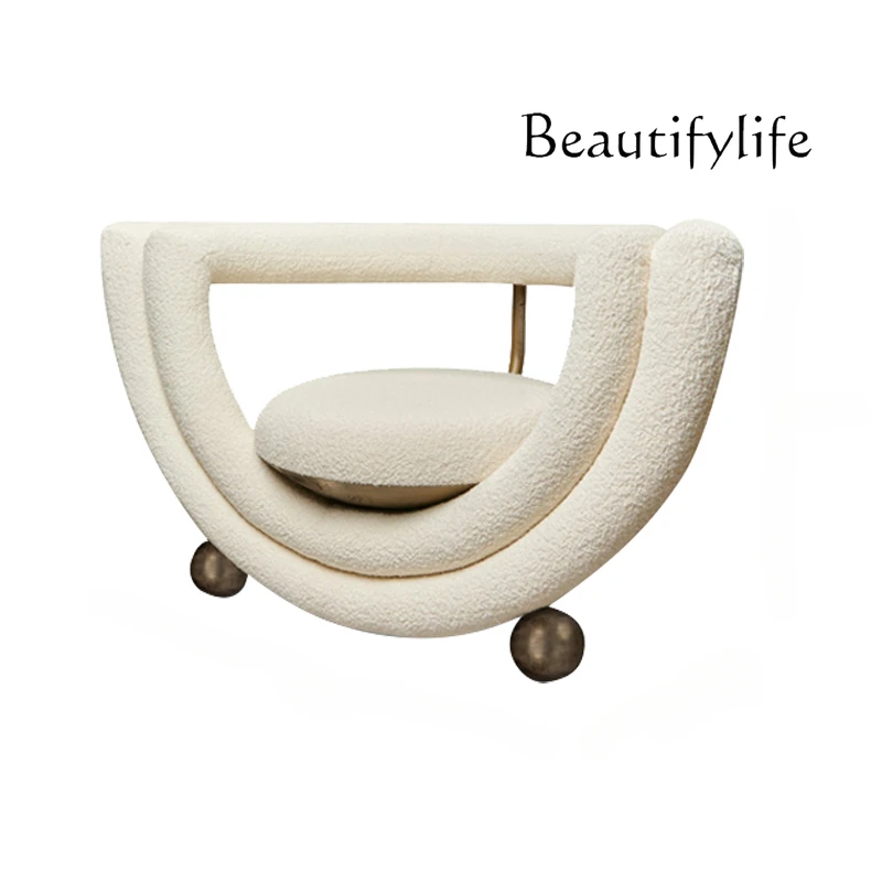 Modern Creative Armchair Designer Wine Glass Shape Lambswool Single Lounge Chair
Modern Creative Armchair Designer Wine Glass Shape Lambswool Single Lounge Chair