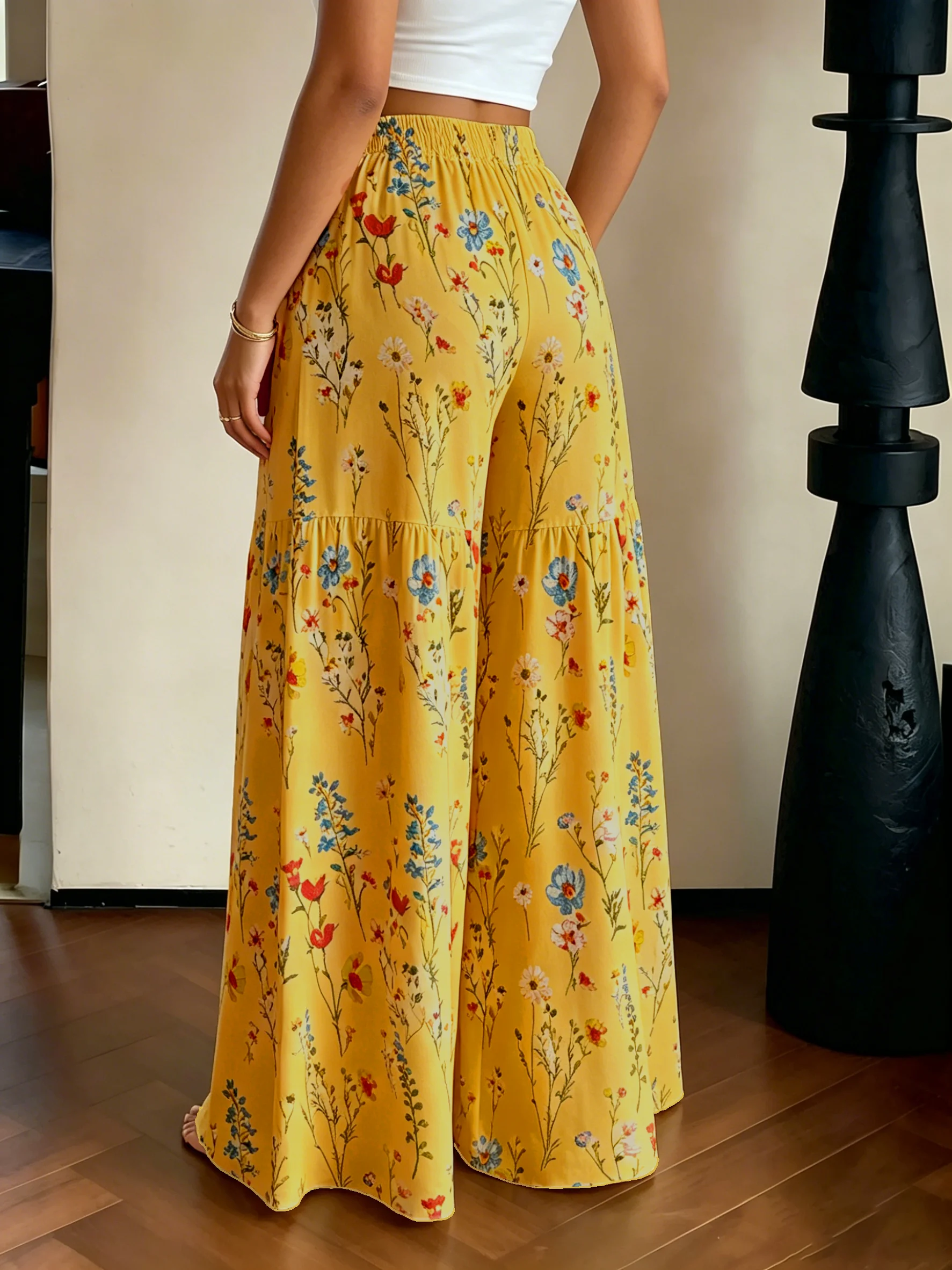 Women's Floral Print Wide Leg Pants, High Waist Elastic Waist Tiered Flowy Palazzo Trousers, Casual Boho Beach Pants with Pocket
Women's Floral Print Wide Leg Pants, High Waist Elastic Waist Tiered Flowy Palazzo Trousers, Casual Boho Beach Pants with Pocket