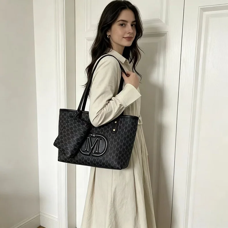 2Pcs Women Geometric Print Tote Bag Set Large Capacity Casual Shoulder Handbag with Mini Coin Purse Daily Commute Shopping Bags
2Pcs Women Geometric Print Tote Bag Set Large Capacity Casual Shoulder Handbag with Mini Coin Purse Daily Commute Shopping Bags