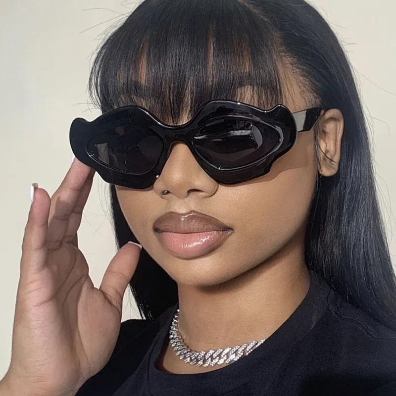 2024 Women's Premium Heart Windproof LargeFrame Sunglasses Y2K Driving Sunscreen Sunglasses FashionParty Glasses Beach Outing
2024 Women's Premium Heart Windproof LargeFrame Sunglasses Y2K Driving Sunscreen Sunglasses FashionParty Glasses Beach Outing