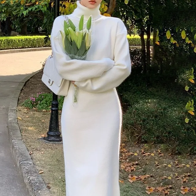Temperament Elegant Knitted Sweater Women Solid Color Slim High Collar Pullover Sweaters Midi Winter Bottoming Vestidos Female
Temperament Elegant Knitted Sweater Women Solid Color Slim High Collar Pullover Sweaters Midi Winter Bottoming Vestidos Female