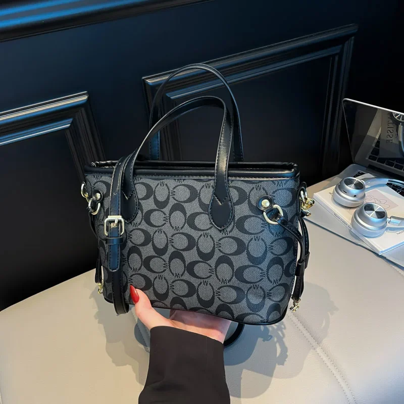 High-End Minimalist Shoulder Bag With Textured Retro Finish And Spacious Interior Designed Also As A Chic Diaper Bag
High-End Minimalist Shoulder Bag With Textured Retro Finish And Spacious Interior Designed Also As A Chic Diaper Bag