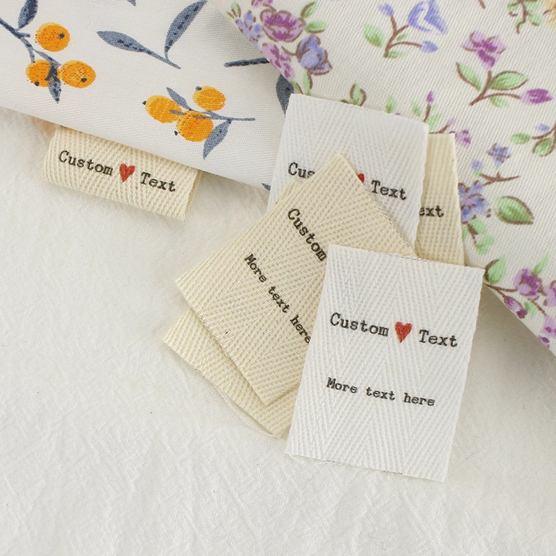 Custom Labels, Folding Tags,Sew Twill Labels,Sew Accessori, Ribbon Label,Custom Fabric Tags, Labels for Clothes, 30*42mm(xw3531)
Custom Labels, Folding Tags,Sew Twill Labels,Sew Accessori, Ribbon Label,Custom Fabric Tags, Labels for Clothes, 30*42mm(xw3531)