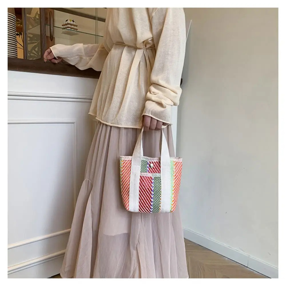 Portable Stripe Weave Handbag Large Capacity Small Cloth Bag Tote Bag Fashion Picnic Storage Bag Straw Bag Women
Portable Stripe Weave Handbag Large Capacity Small Cloth Bag Tote Bag Fashion Picnic Storage Bag Straw Bag Women