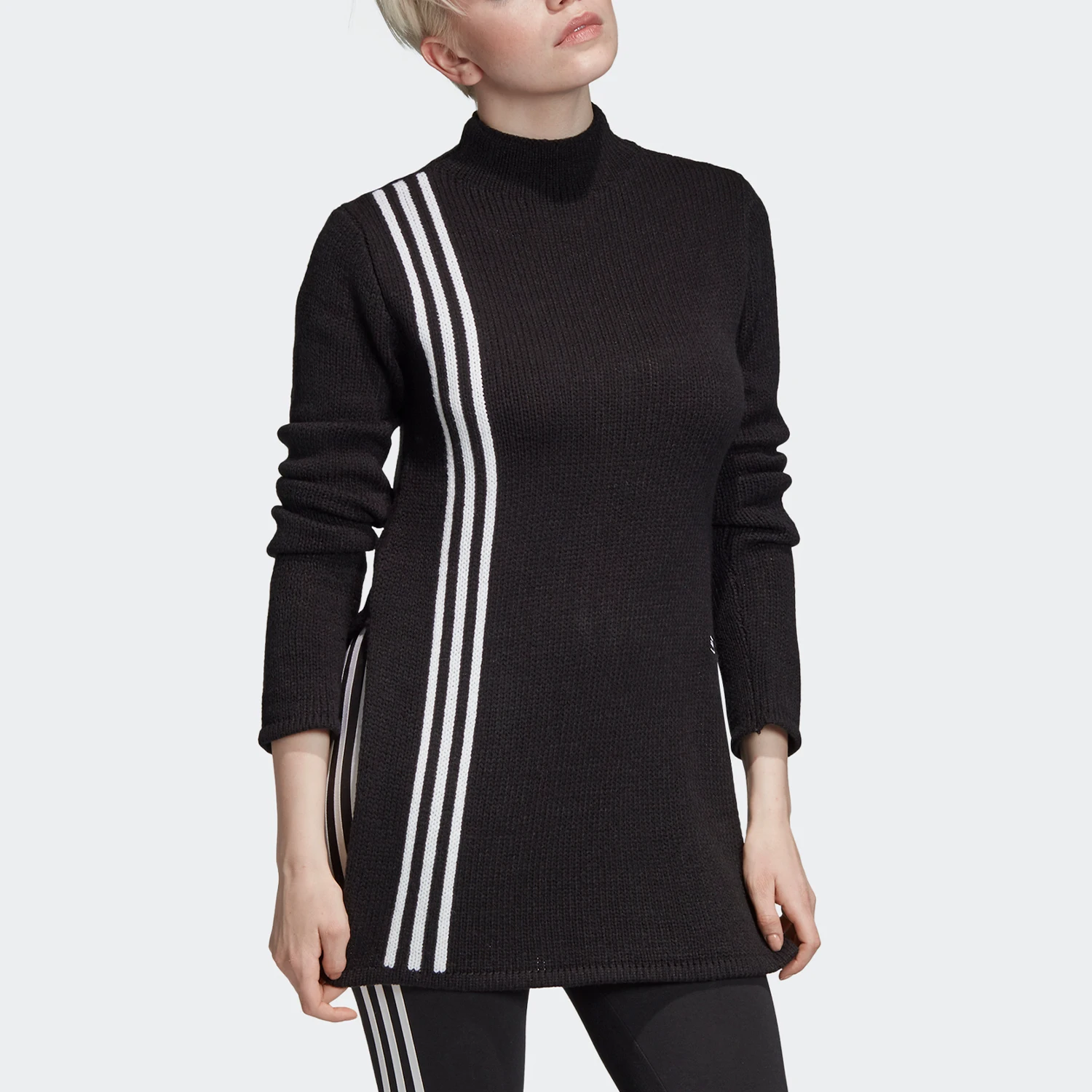 Оригинальный свитер Adidas Trefoil KNIT SWEATER, женская повседневная спортивная толстовка с капюшоном FN2794
Оригинальный свитер Adidas Trefoil KNIT SWEATER, женская повседневная спортивная толстовка с капюшоном FN2794