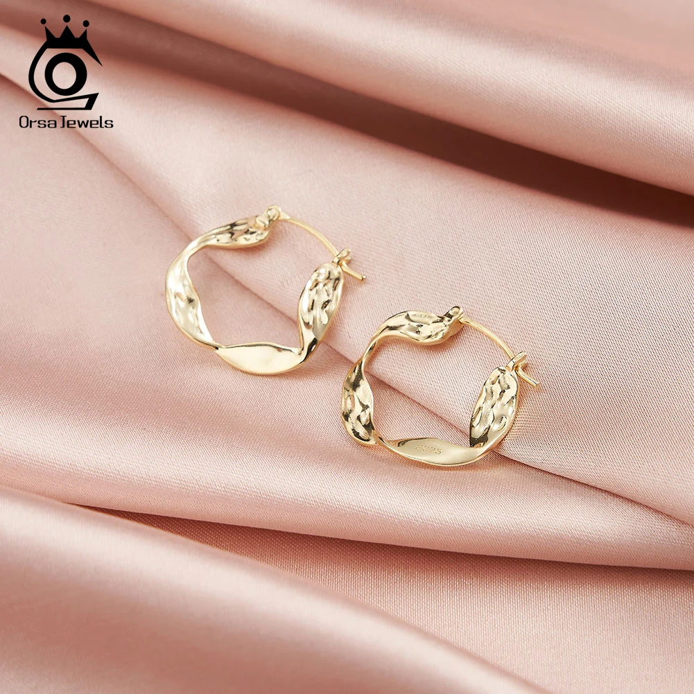 ORSA JEWELS Soild 925 Sterling Silver Simple Geometric Hoop Huggies Earrings for Women Dinty Circle Piercing Party Jewelry GAE02
ORSA JEWELS Soild 925 Sterling Silver Simple Geometric Hoop Huggies Earrings for Women Dinty Circle Piercing Party Jewelry GAE02
