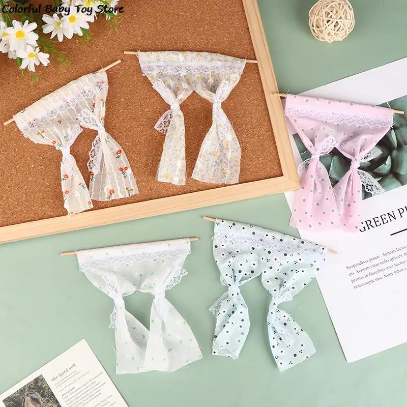 1Pc 1:12 Dollhouse Miniature Daisy Flower Curtain Lace Curtain House Furniture Model Decor Toy Doll House Accessories
1Pc 1:12 Dollhouse Miniature Daisy Flower Curtain Lace Curtain House Furniture Model Decor Toy Doll House Accessories