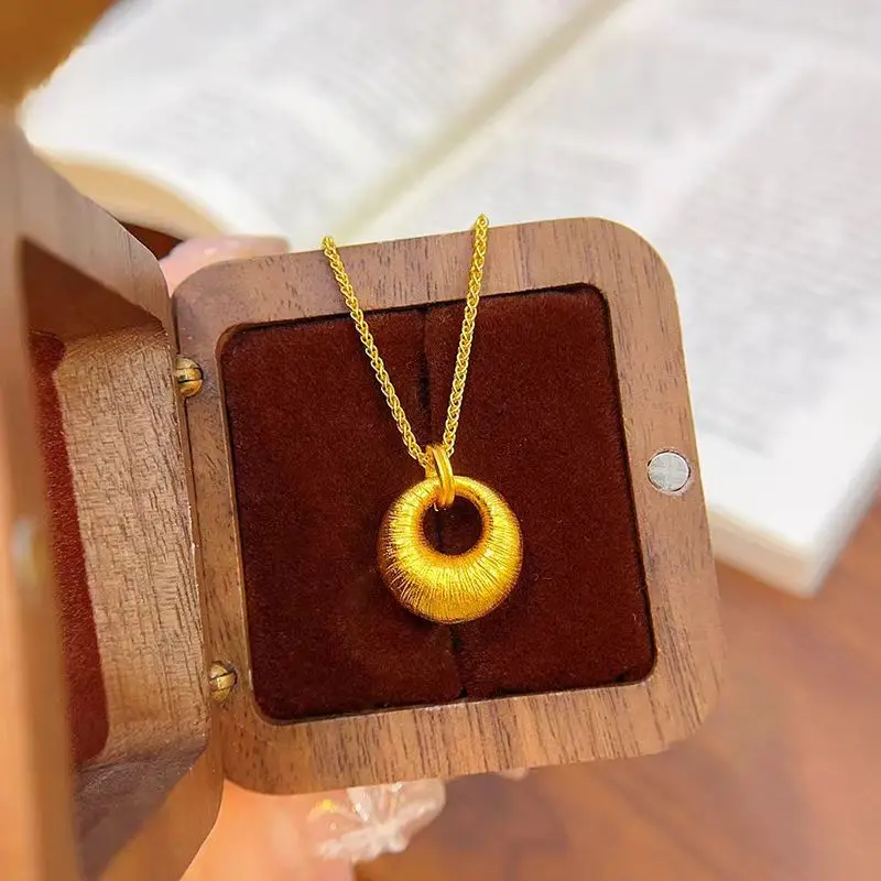 Women's 24k gold gold lump necklace safe buckle small gold lump pendant AU999 ring clavicle chain gift certificate
Women's 24k gold gold lump necklace safe buckle small gold lump pendant AU999 ring clavicle chain gift certificate