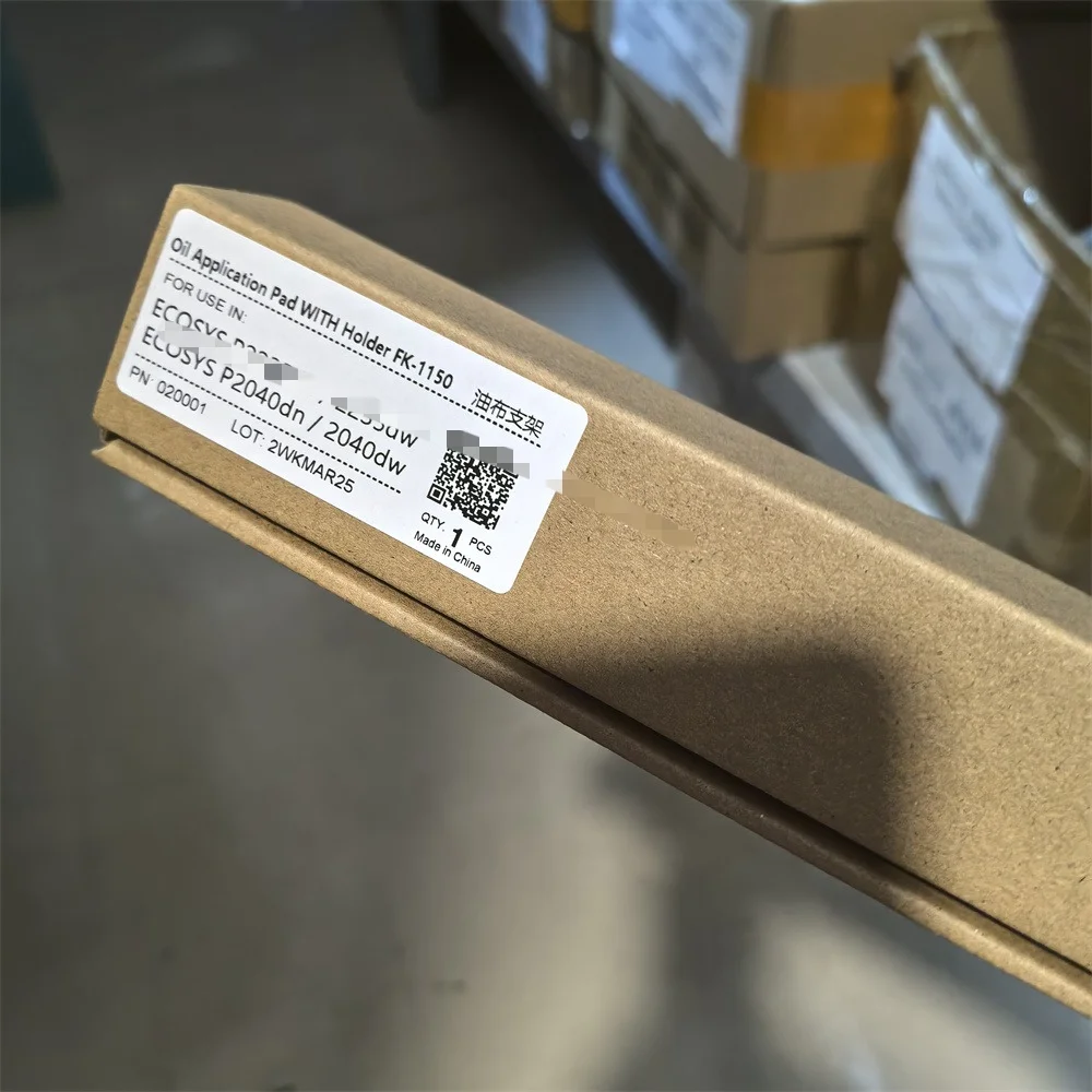 302RV93050 Oil Application Pad Holder for Kyocera M2040 M2135 M2235 M2540 M2635 M2640 M2735 M2835 P2040
302RV93050 Oil Application Pad Holder for Kyocera M2040 M2135 M2235 M2540 M2635 M2640 M2735 M2835 P2040