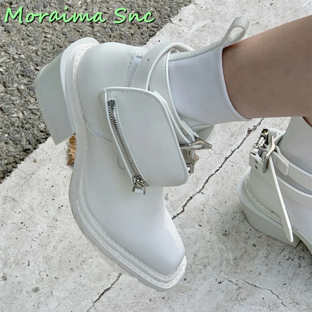 Square Toe Side Pocket Ankle Boots Belt Buckle Strap Slip On Women Shoes Spring Autumn White Solid Block Chunky Heel Fashion
Square Toe Side Pocket Ankle Boots Belt Buckle Strap Slip On Women Shoes Spring Autumn White Solid Block Chunky Heel Fashion