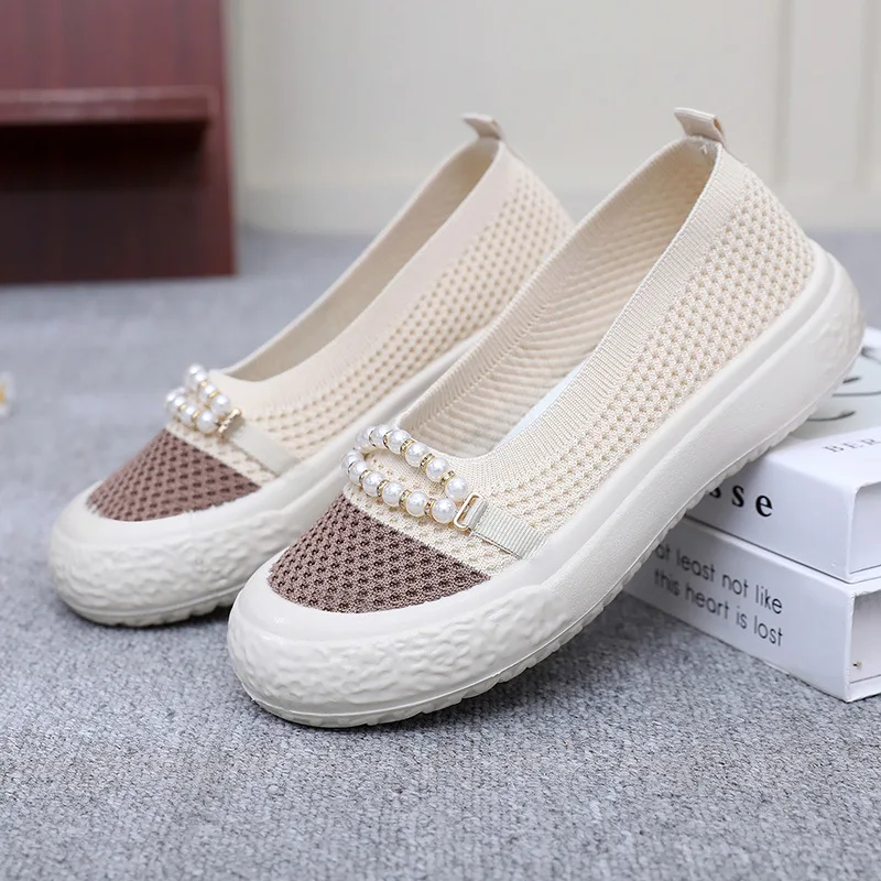 New cheap shallow mouth shoes women's knitted ballet flats woman breathable shallow loafers grandpa flats pearls chain moccasins
New cheap shallow mouth shoes women's knitted ballet flats woman breathable shallow loafers grandpa flats pearls chain moccasins