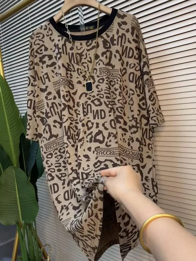 plus Size 300 Pounds Loose Thin Casual High-End Feeling Belly Covering Midi Short Sleeve T-Shirt Women's Top Korean Style Com...
plus Size 300 Pounds Loose Thin Casual High-End Feeling Belly Covering Midi Short Sleeve T-Shirt Women's Top Korean Style Com...