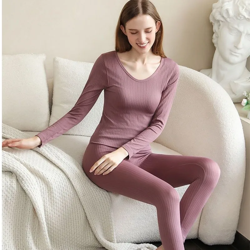 Один комплект, теплое термобелье, сексуальное женское нижнее белье, длинные кальсоны, женские комплекты в форме, женский термоодежда со средним воротником
Один комплект, теплое термобелье, сексуальное женское нижнее белье, длинные кальсоны, женские комплекты в форме, женский термоодежда со средним воротником