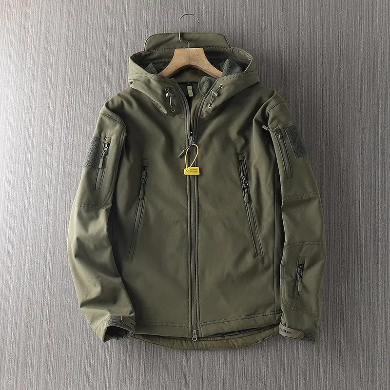 Men's Autumn/Winter Fleece Windproof and Waterproof Jacket
Men's Autumn/Winter Fleece Windproof and Waterproof Jacket