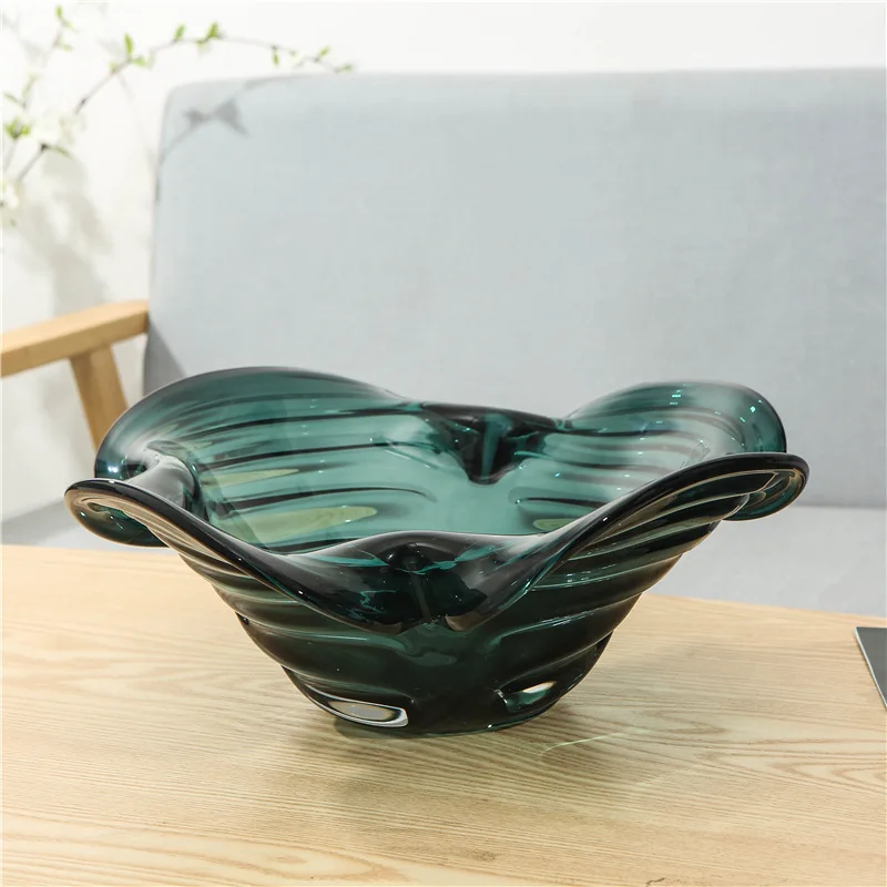DSA simple light luxury home glass fruit plate model room blowing waves special-shaped living room ornament decoration
DSA simple light luxury home glass fruit plate model room blowing waves special-shaped living room ornament decoration