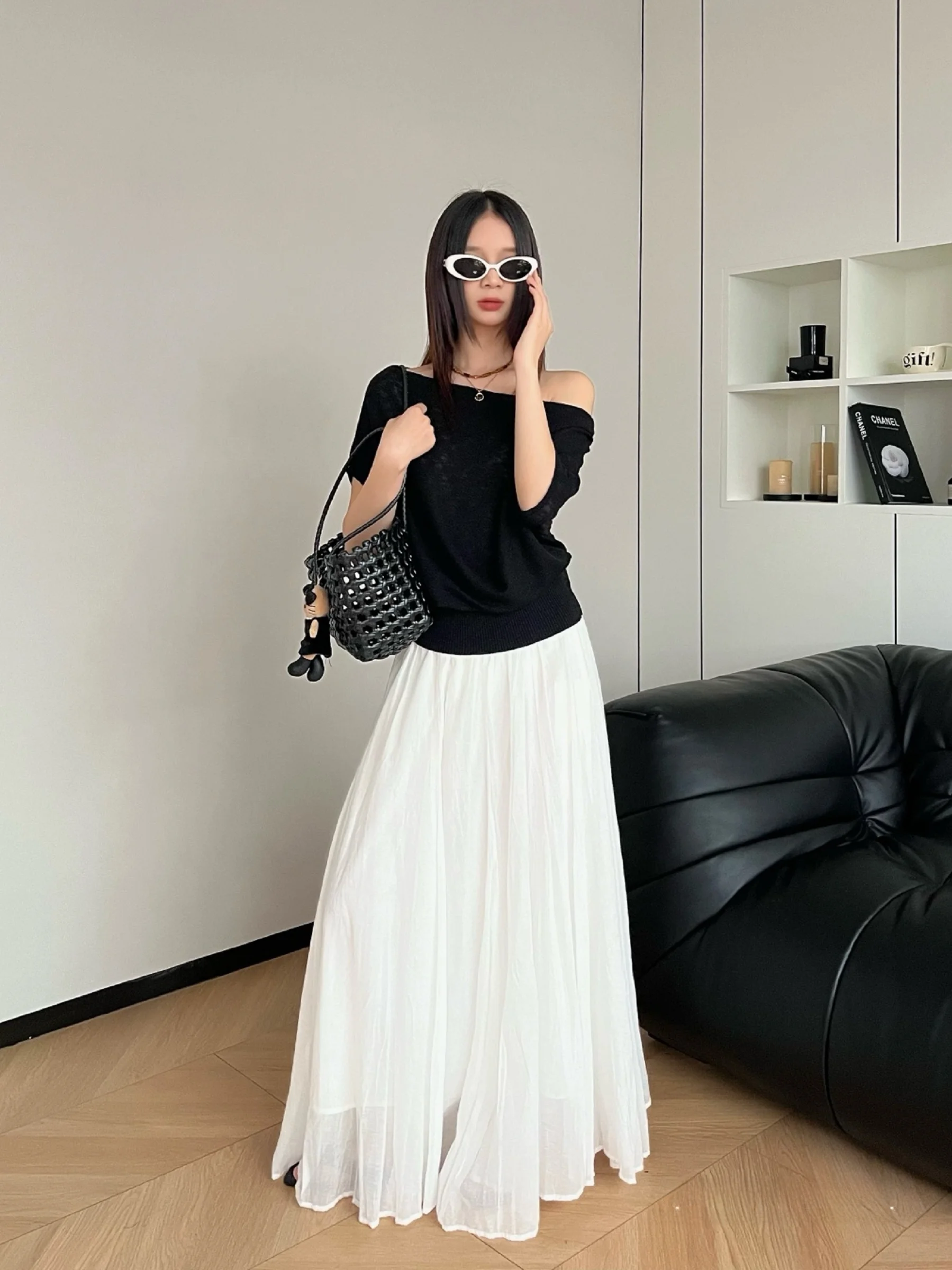 Loose Knitted Shoulder Women's Summer Top Slimming Korean Style Pure Color Casual Slouchy Shoulder Sleeve One Shoulder Shirt
Loose Knitted Shoulder Women's Summer Top Slimming Korean Style Pure Color Casual Slouchy Shoulder Sleeve One Shoulder Shirt