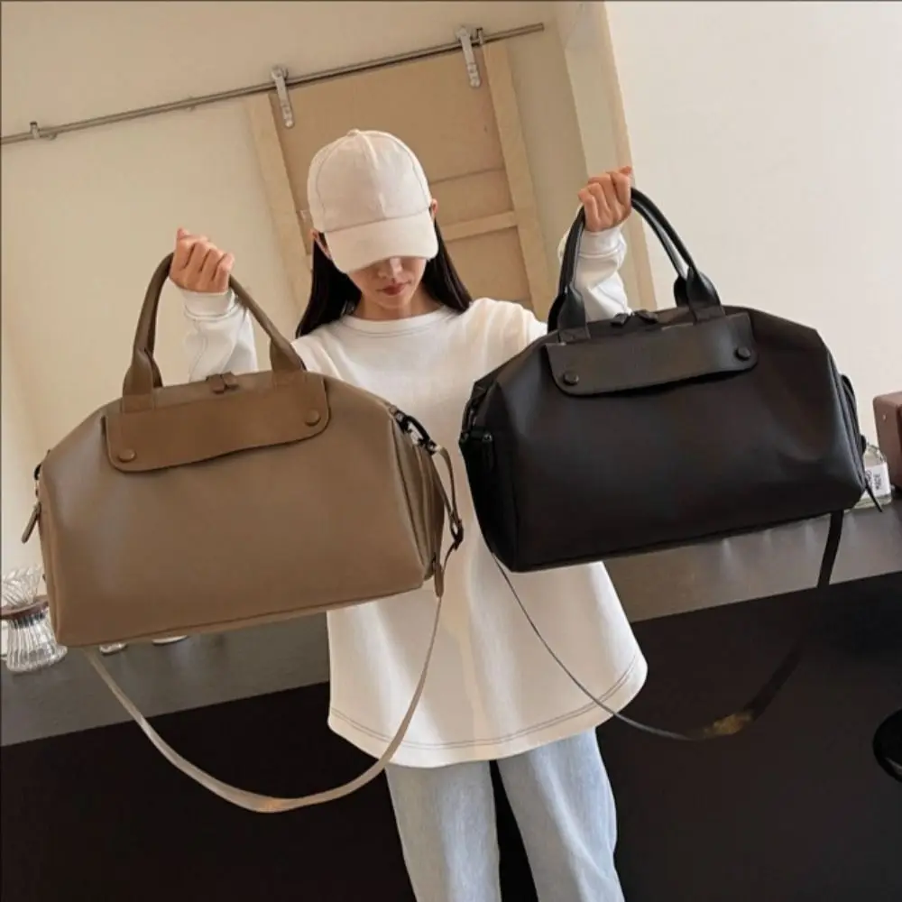 New Large Capacity Sports Bags Oxford Dry And Wet Items Travel Bags Thickened Fabric Waterproof Single Shoulder Backpack
New Large Capacity Sports Bags Oxford Dry And Wet Items Travel Bags Thickened Fabric Waterproof Single Shoulder Backpack