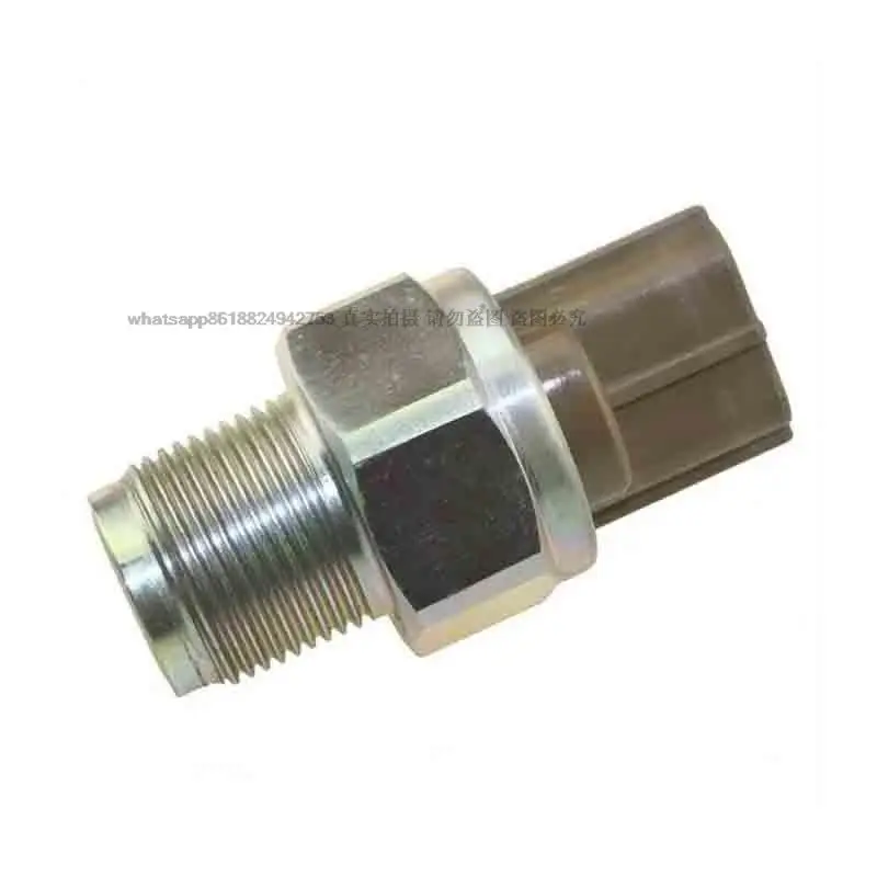 Высококачественные электрические компоненты для датчиков давления Common Rail 499000-6131 898119-7900 
Высококачественные электрические компоненты для датчиков давления Common Rail 499000-6131 898119-7900