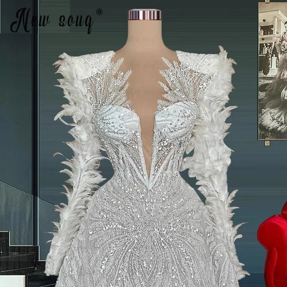 A Line Mini Cocktail Dress Feather Full Sleeves Graduation Party Gowns Plunging Neck 2025 Cocktail Homecoming Dress Customized
A Line Mini Cocktail Dress Feather Full Sleeves Graduation Party Gowns Plunging Neck 2025 Cocktail Homecoming Dress Customized