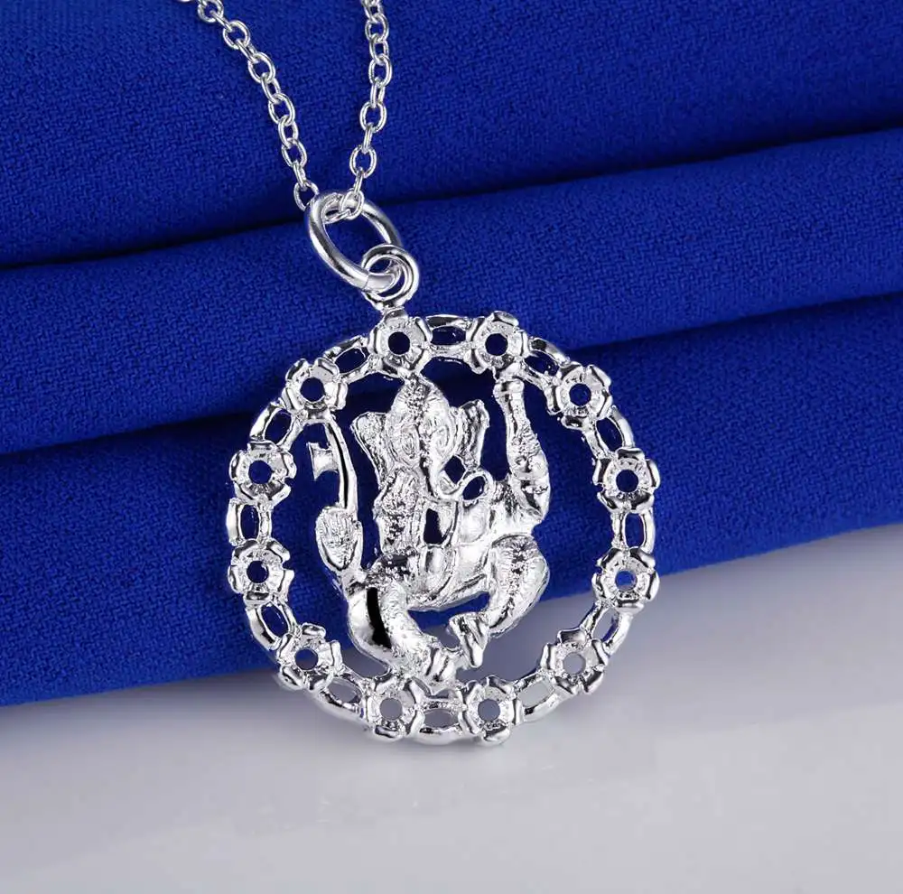 Новое ожерелье из стерлингового серебра 925 пробы с простым кулоном для женщин, свадебные украшения, изысканные аксессуары, высококачественные модные подарки
Новое ожерелье из стерлингового серебра 925 пробы с простым кулоном для женщин, свадебные украшения, изысканные аксессуары, высококачественные модные подарки