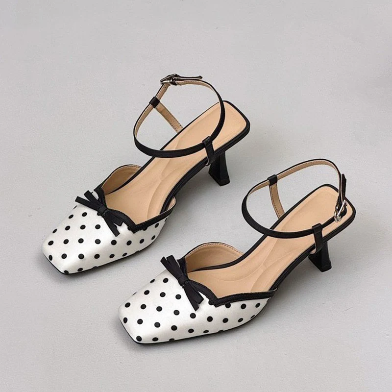 Women's Slingbacks Polka Dot Bow Kitten Heels Elegant Buckle Square Toe Heel Pumps for Woman Sexy Comfortable Dress Ladies Shoes
Women's Slingbacks Polka Dot Bow Kitten Heels Elegant Buckle Square Toe Heel Pumps for Woman Sexy Comfortable Dress Ladies Shoes