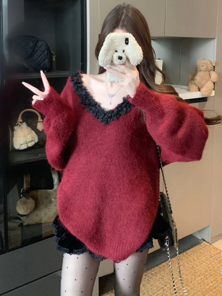 Korean Style Christmas V-Neck Lace Sweater Autumn Winter New Warmth Binding Top Flounce Long Sleeve Mid-Length Pure Color
Korean Style Christmas V-Neck Lace Sweater Autumn Winter New Warmth Binding Top Flounce Long Sleeve Mid-Length Pure Color