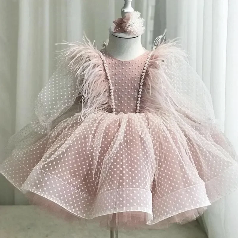 Custom Flower Girl Dress Wedding Gown Birthday Party Pageant Polka Dot Tulle Dress With Feather Pearl فساتين بنات
Custom Flower Girl Dress Wedding Gown Birthday Party Pageant Polka Dot Tulle Dress With Feather Pearl فساتين بنات