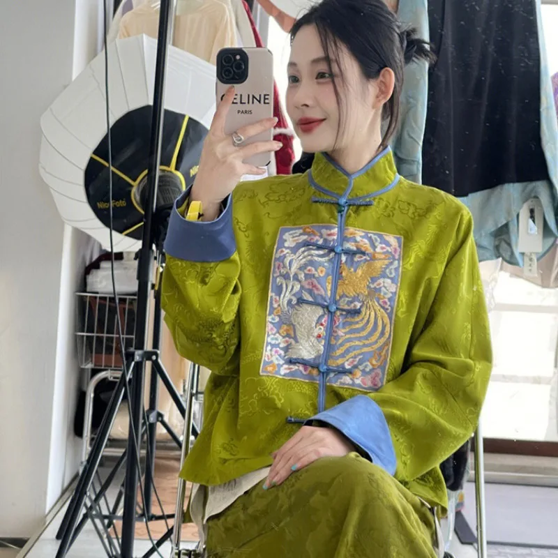 Spring Ethnic Style Green Stand Collar Phoenix Embroidery Long Sleeved Tang Suit Top Coat Women's Fashion Cheongsam Jacket 3xl
Spring Ethnic Style Green Stand Collar Phoenix Embroidery Long Sleeved Tang Suit Top Coat Women's Fashion Cheongsam Jacket 3xl