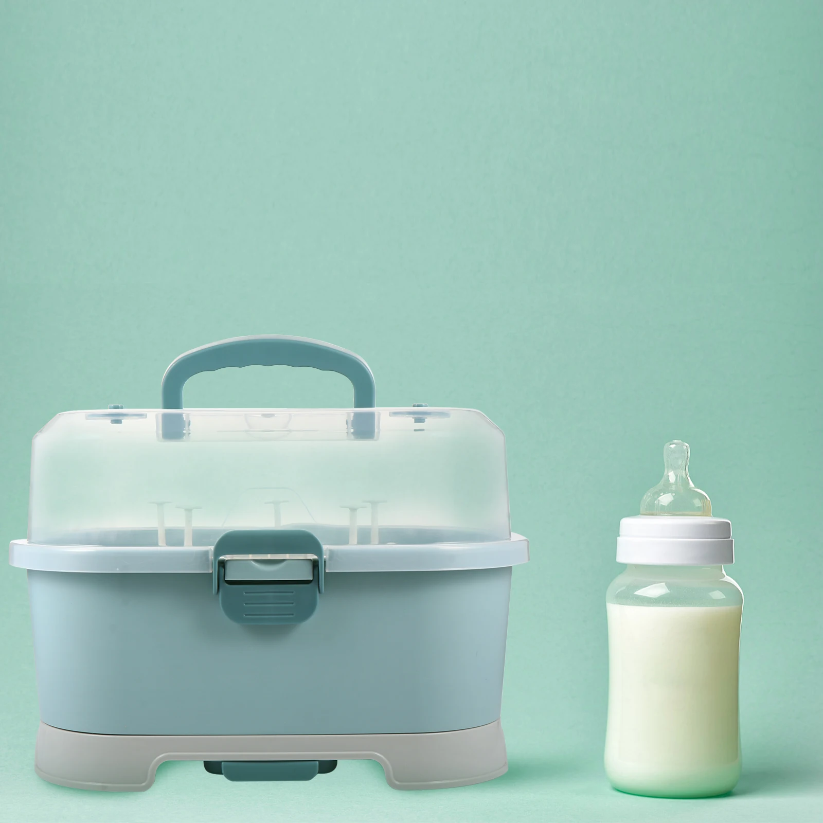 1Pc Milk Bottle Case Blue PP Drying Rack Storage Sealing Portable Baby Supplies Container
1Pc Milk Bottle Case Blue PP Drying Rack Storage Sealing Portable Baby Supplies Container