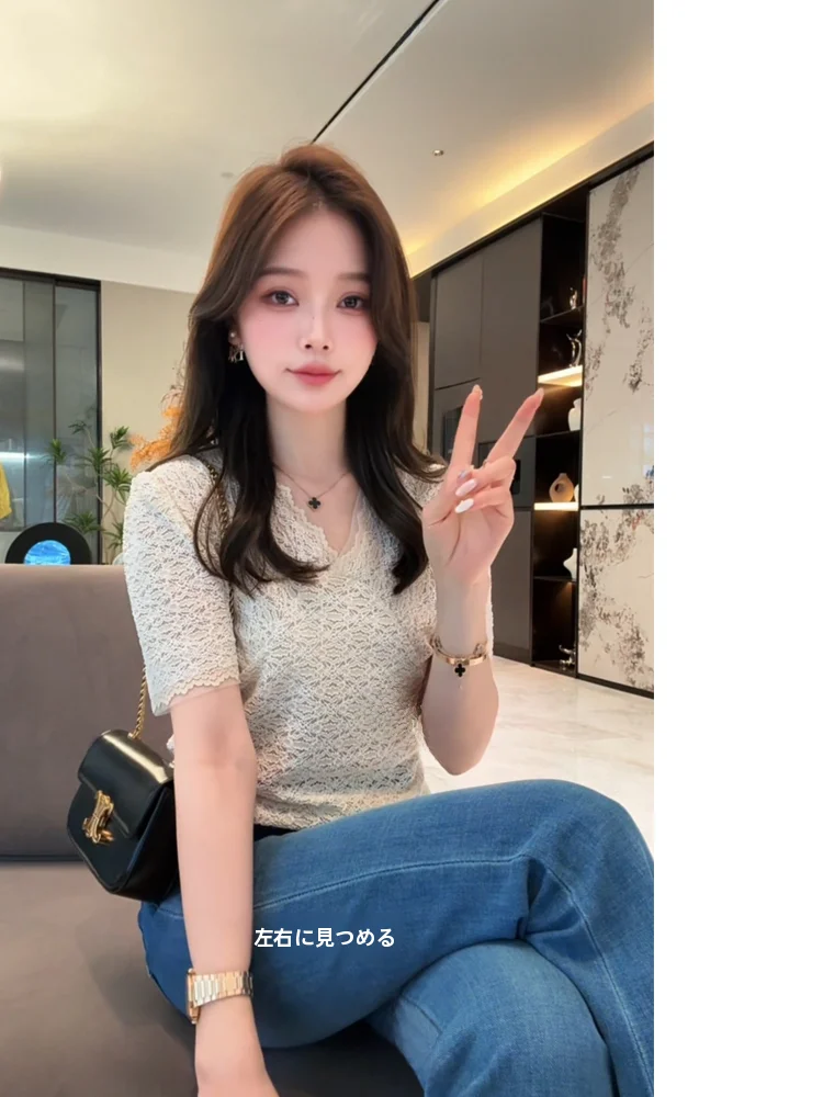 Xuanxuanchen Spring Summer Lace Shirt Women's Slim Fit Short Sleeve V-Neck Top Casual Style Regular Fabric Pure Color
Xuanxuanchen Spring Summer Lace Shirt Women's Slim Fit Short Sleeve V-Neck Top Casual Style Regular Fabric Pure Color