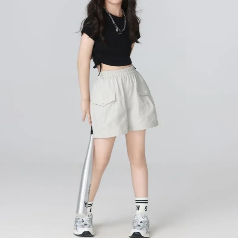 2026 New Girls' Summer Ice Silk Casual Shorts Lightweight Breathable Trendy Leisure Pants for Kids Quick Dry Comfortable
2026 New Girls' Summer Ice Silk Casual Shorts Lightweight Breathable Trendy Leisure Pants for Kids Quick Dry Comfortable