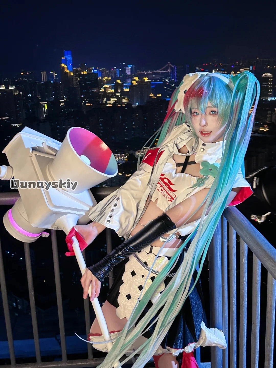 2026 RACING Mikuuu Costume Racing Suit Sexy Jumpsuit Shorts Fashion off-shoulder LingerieaBcNNC@Anime Game Project Sekai Cosplay
2026 RACING Mikuuu Costume Racing Suit Sexy Jumpsuit Shorts Fashion off-shoulder LingerieaBcNNC@Anime Game Project Sekai Cosplay