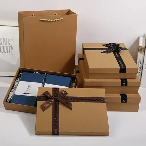 High Quality Kraft Paper Gift Box Bow Grass Card Candy Wedding Christmas Birthday Party Fashion Clothes Gift Packing Bag Boxes