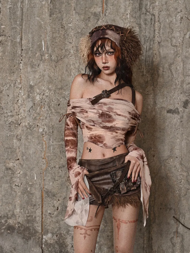 Blood supply◆Exile Journey Maillard Rose Heavy Craft Printed Hot Girl Stretch Mesh Base Shirt
Blood supply◆Exile Journey Maillard Rose Heavy Craft Printed Hot Girl Stretch Mesh Base Shirt