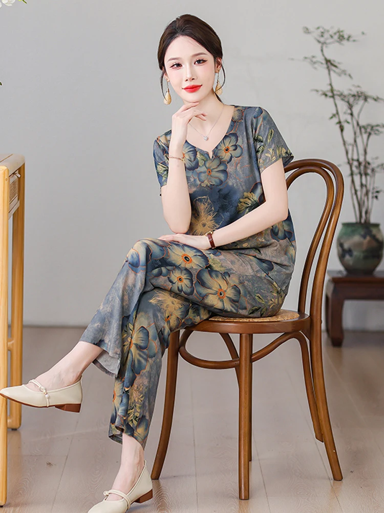Summer New Fashion Large Size Artificial Cotton Short Sleeve Nine Points Pants Two Pieces Set for Middle-Aged And Elderly Women
Summer New Fashion Large Size Artificial Cotton Short Sleeve Nine Points Pants Two Pieces Set for Middle-Aged And Elderly Women