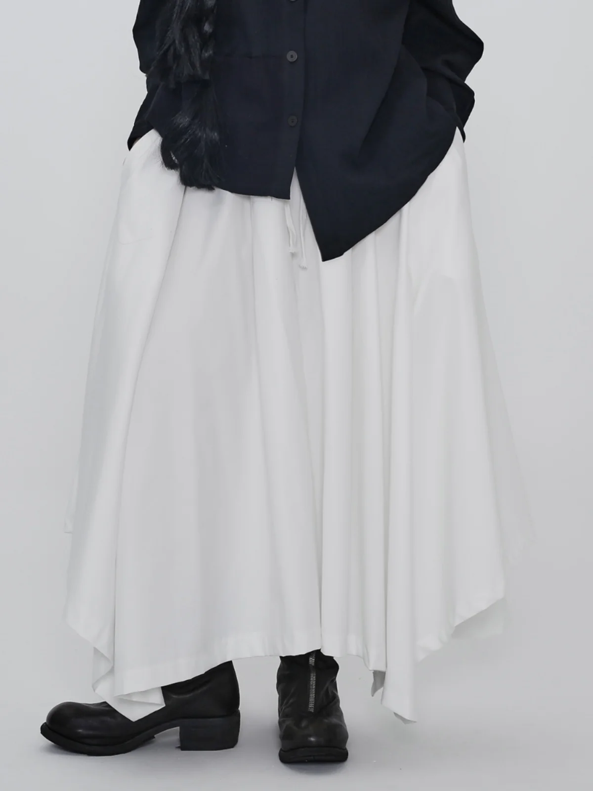 Dark Wide Leg Pants Asymmetrical Skirt Pants Loose Fit Women's New Autumn 2025 Invisible Find Casual Breathable Polyester Blend
Dark Wide Leg Pants Asymmetrical Skirt Pants Loose Fit Women's New Autumn 2025 Invisible Find Casual Breathable Polyester Blend