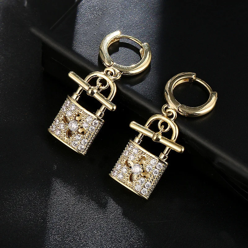 925 Silver Needle Gold Plated Padlock Shape CZ Hoop Earrings, Unique Luxury Statement Jewelry for Women
925 Silver Needle Gold Plated Padlock Shape CZ Hoop Earrings, Unique Luxury Statement Jewelry for Women