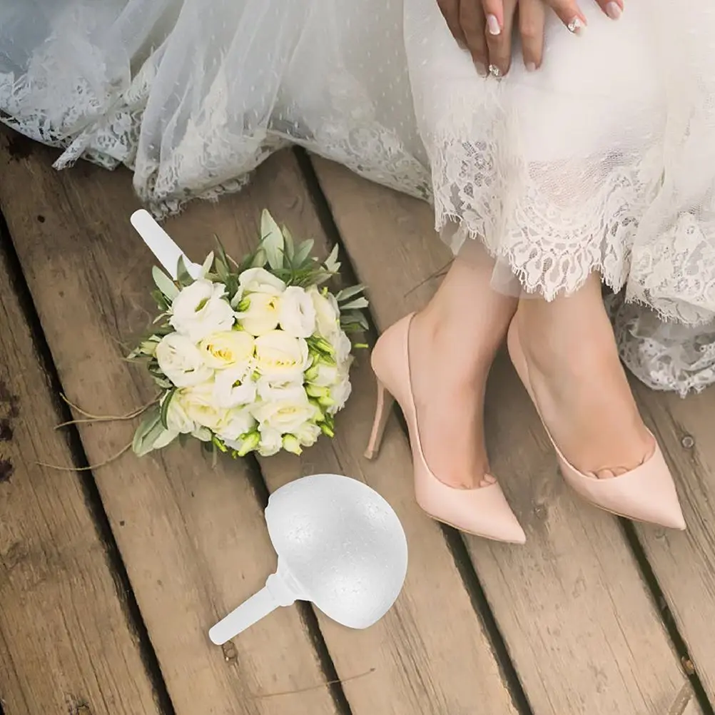 3 Sets 150mm Foam Flower Holders Bride Bouquet Arrangement Wedding Floral Handles Lightweight Compact DIY Craft
3 Sets 150mm Foam Flower Holders Bride Bouquet Arrangement Wedding Floral Handles Lightweight Compact DIY Craft