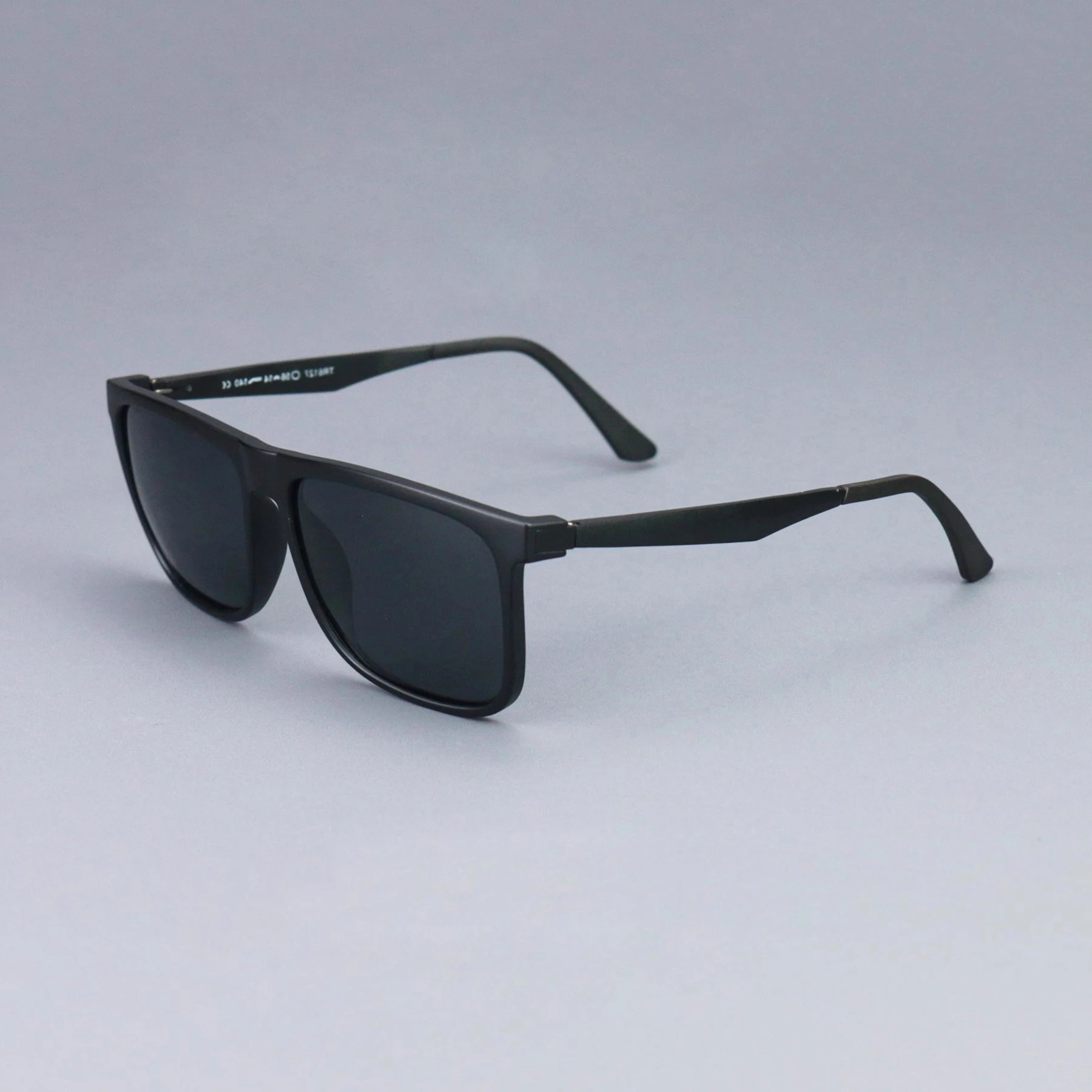 Vintage Polarized Sunglasses Male Retro Luxury Square Sunglasses for Men Trendy Designer Sun Glasses Black Silver Blue Shades
Vintage Polarized Sunglasses Male Retro Luxury Square Sunglasses for Men Trendy Designer Sun Glasses Black Silver Blue Shades