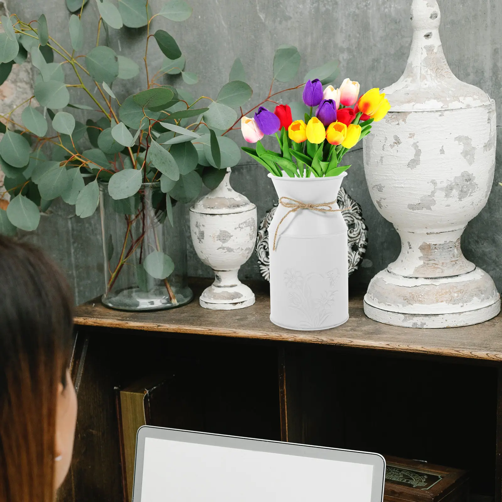 Retro Iron Flower Bucket Vintage Desktop Flowerpot Smooth Surface Fine Workmanship Multi-Function Plant Decor Creative Flower
Retro Iron Flower Bucket Vintage Desktop Flowerpot Smooth Surface Fine Workmanship Multi-Function Plant Decor Creative Flower
