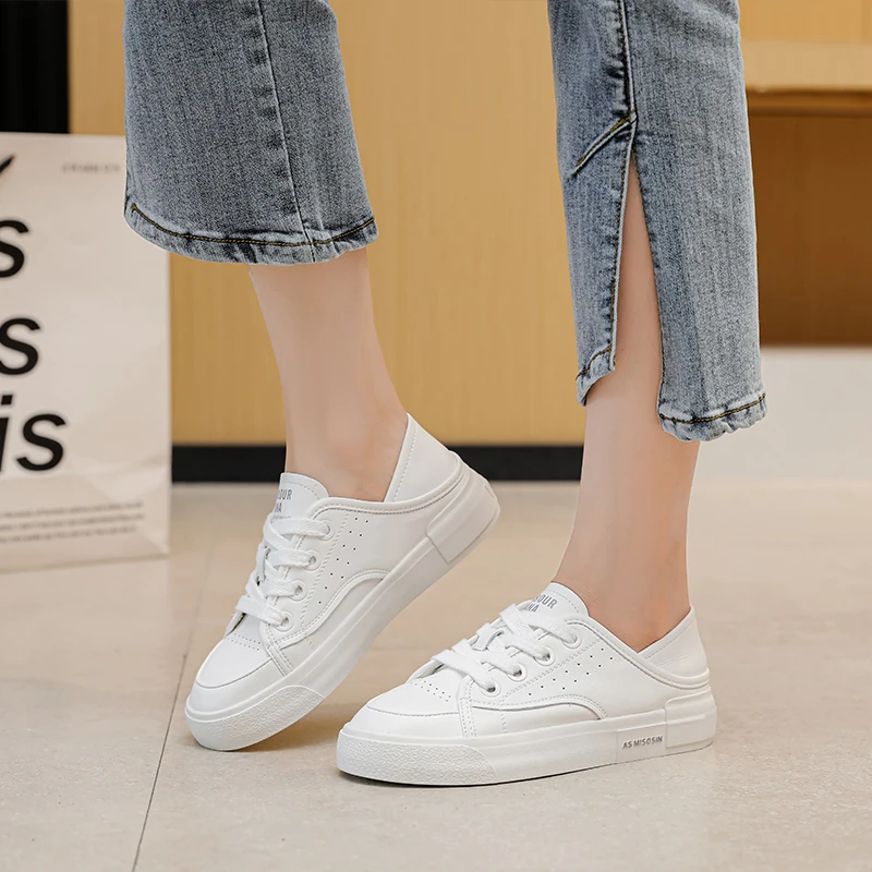 Flat size women's shoes, genuine leather rubber, small white shoes, slimming and versatile casual shoes for women 40-43
Flat size women's shoes, genuine leather rubber, small white shoes, slimming and versatile casual shoes for women 40-43