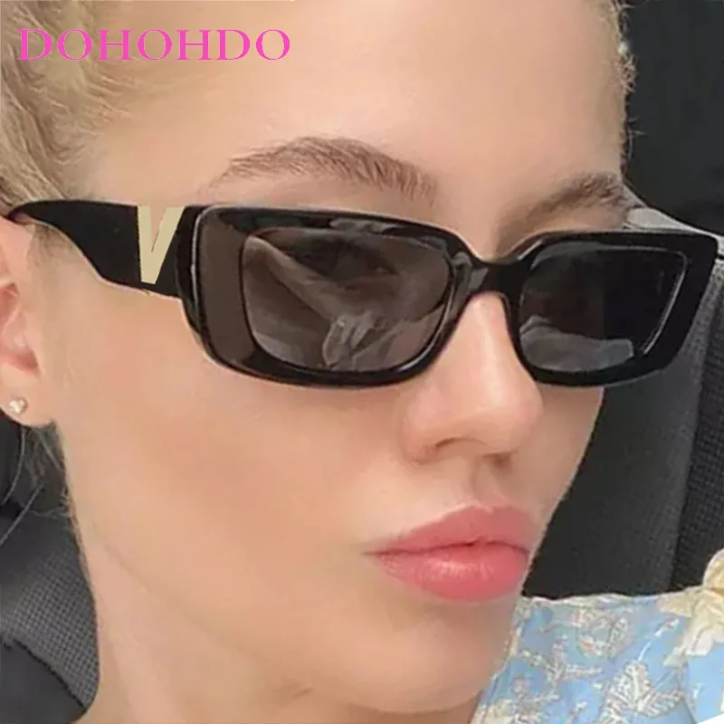 Fashion Luxury Designer Small Square Women's Sunglasses Punk Brand Men Sunglass Outdoor Travel Drive UV400 Trendy Eyewear Female
Fashion Luxury Designer Small Square Women's Sunglasses Punk Brand Men Sunglass Outdoor Travel Drive UV400 Trendy Eyewear Female