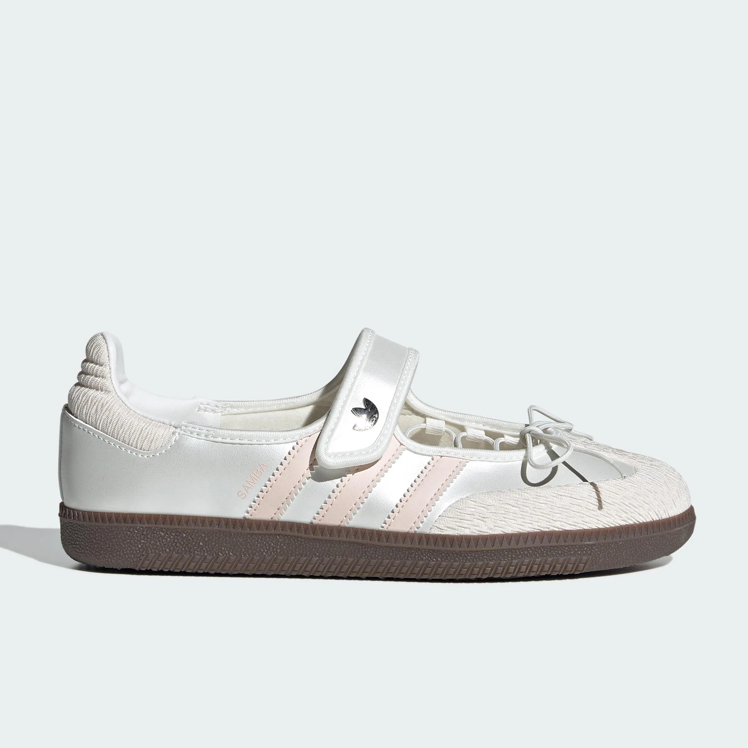 Adidas Authentic Three Leaves Women's Mary Jane Velcro Casual Shoes JR4482
Adidas Authentic Three Leaves Women's Mary Jane Velcro Casual Shoes JR4482