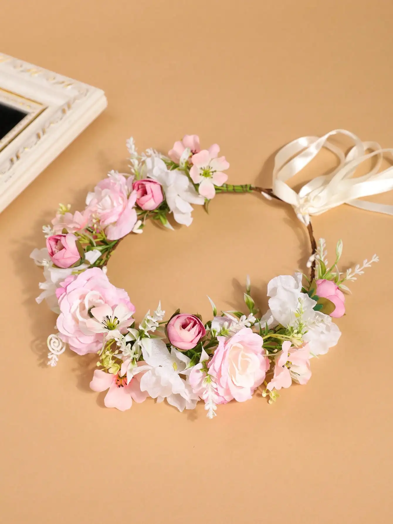 1Pc Floral Wreath Headband, Rose Hydrangea Adjustable Flower Hair Band for Beach Photoshoot
1Pc Floral Wreath Headband, Rose Hydrangea Adjustable Flower Hair Band for Beach Photoshoot